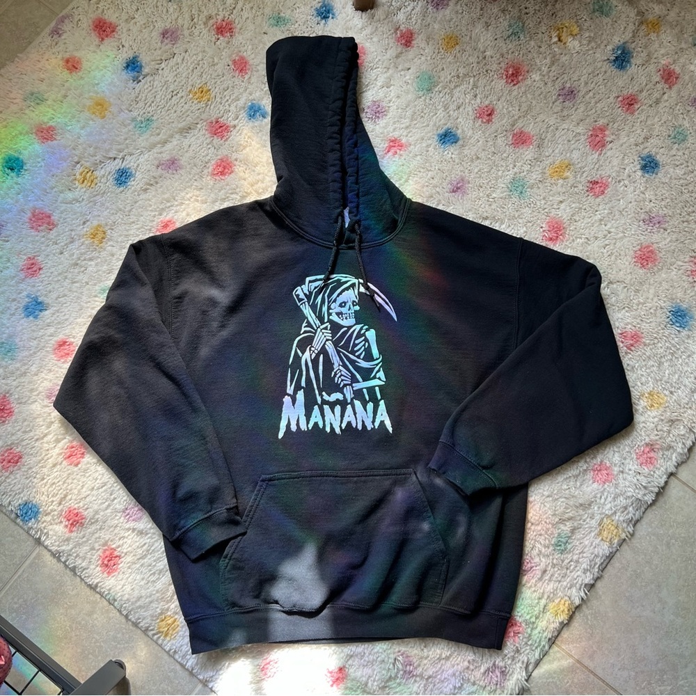 Manana Skull Hooded Sweatshirt
